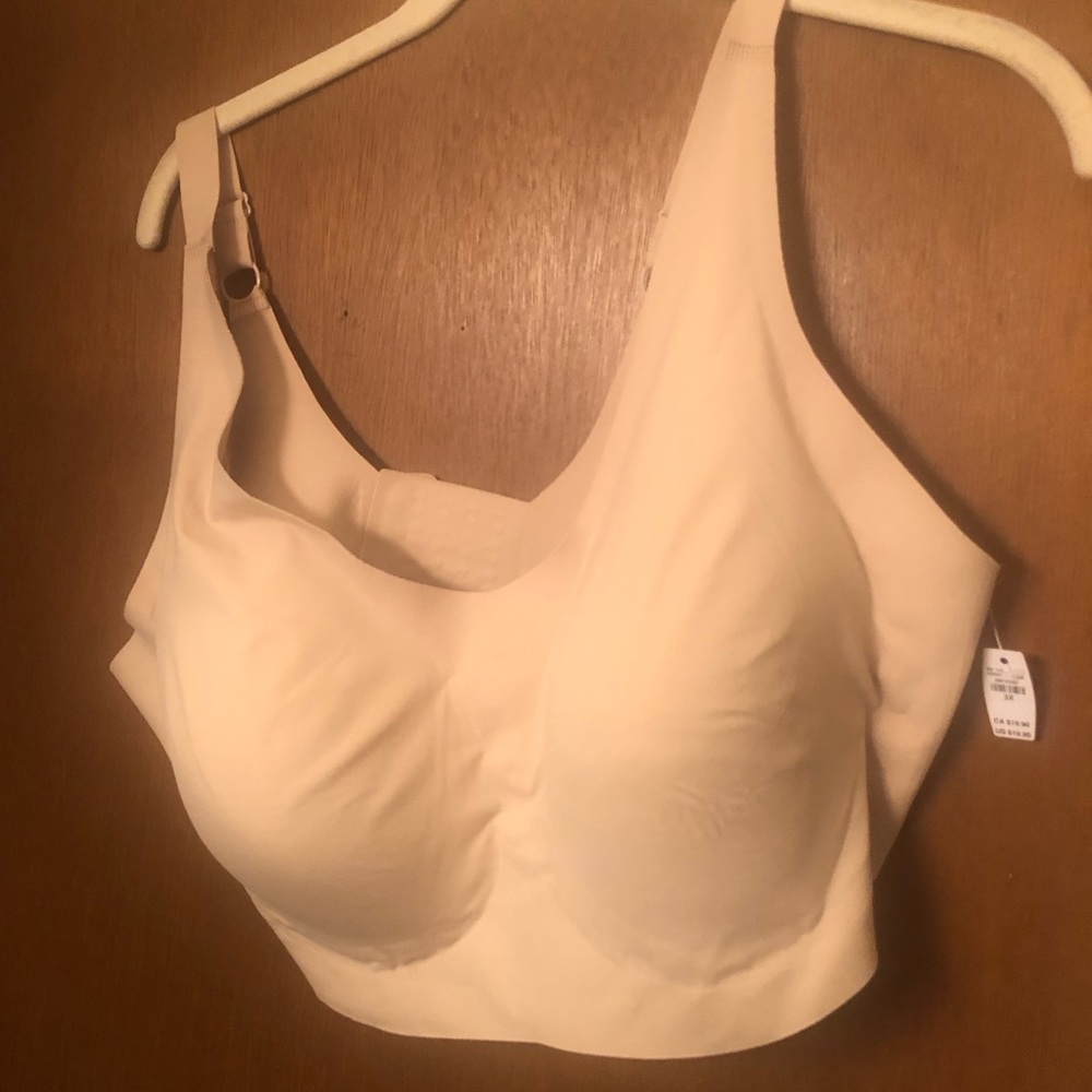 NWT 3X Maurices Invisibliss Back Clasp Bralette